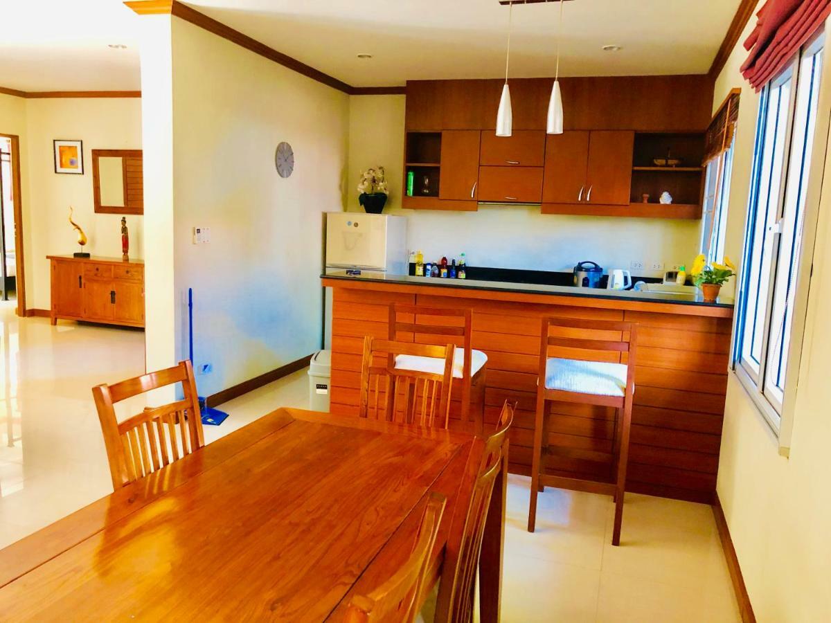 Karon Pool Villa 卡伦3卧泳池别墅 Екстер'єр фото